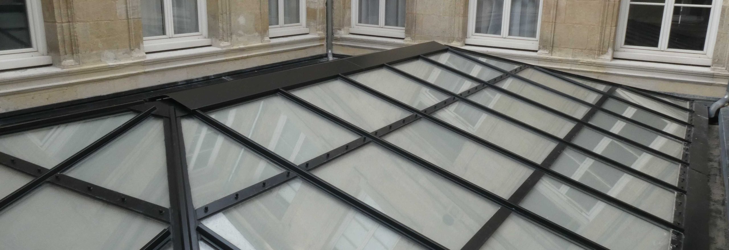 STRUCTURE TRANSPARENCE